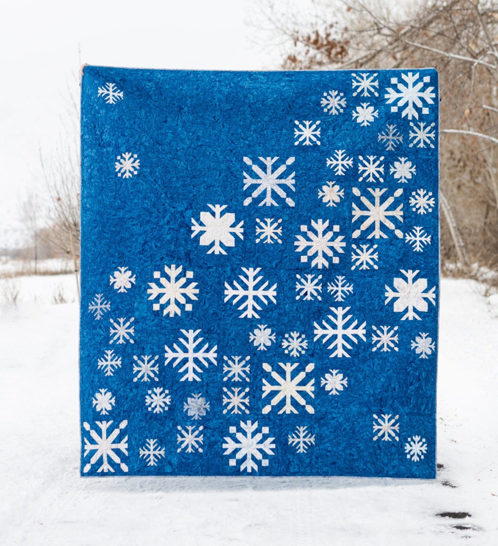 PATTERN, Cozy Up Snowflake Quilt by Bluebird Patterns