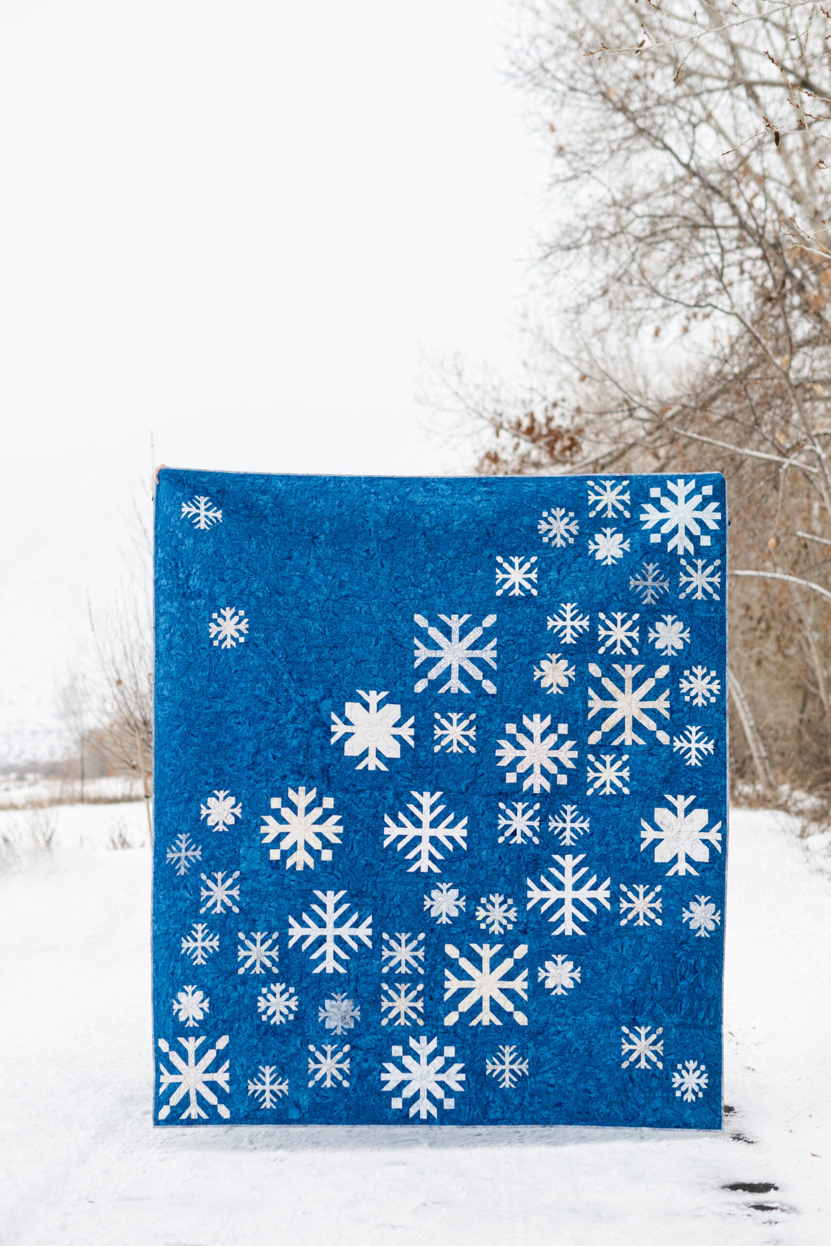 PATTERN, Cozy Up Snowflake Quilt by Bluebird Patterns