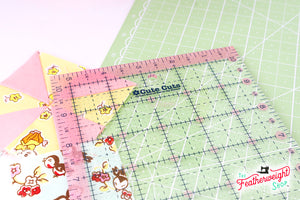 Cutting Ruler, Pink 5.5" x 10.5" Lori Holt Cute Cuts (with self-grips)
