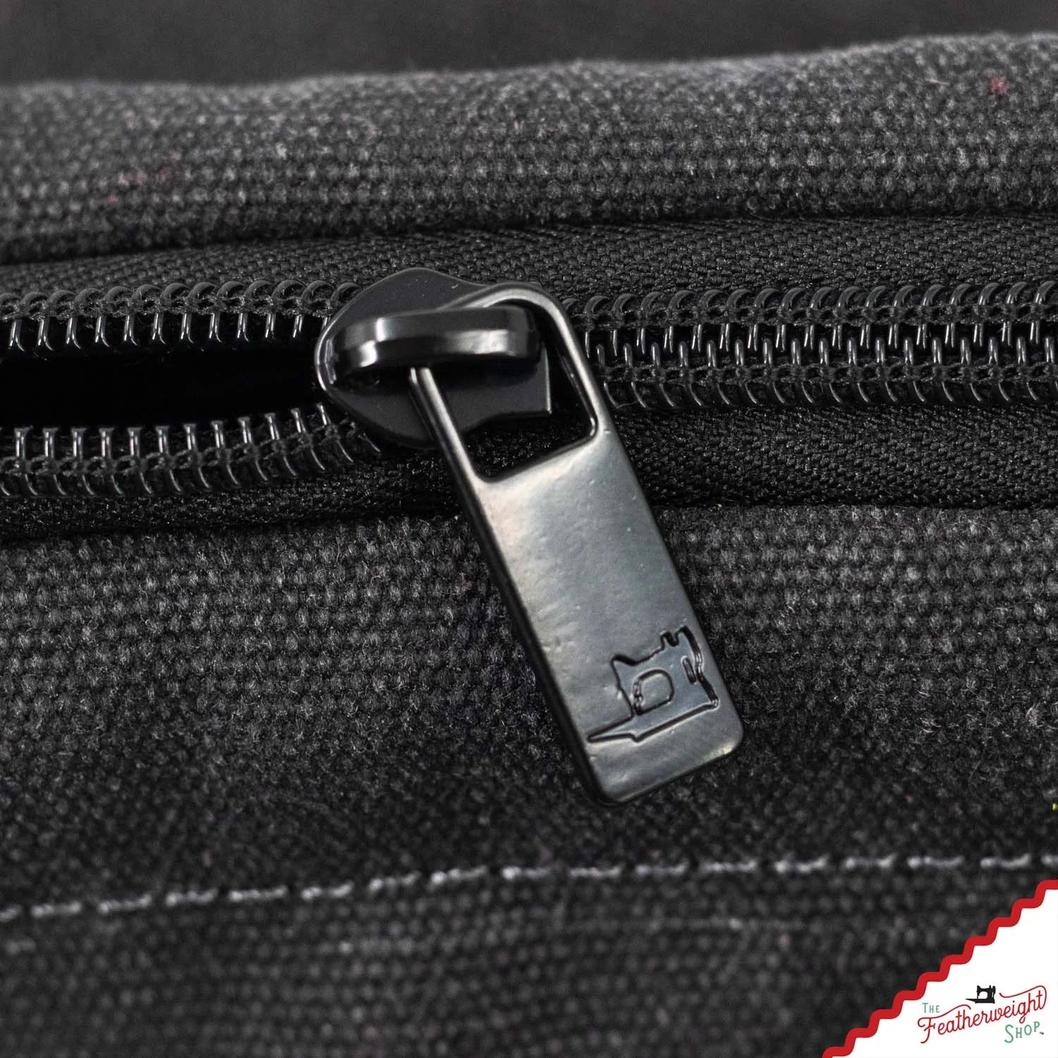 BAG, Padded TRAVEL fits Singer Featherweight 221 & 222 - BLACK