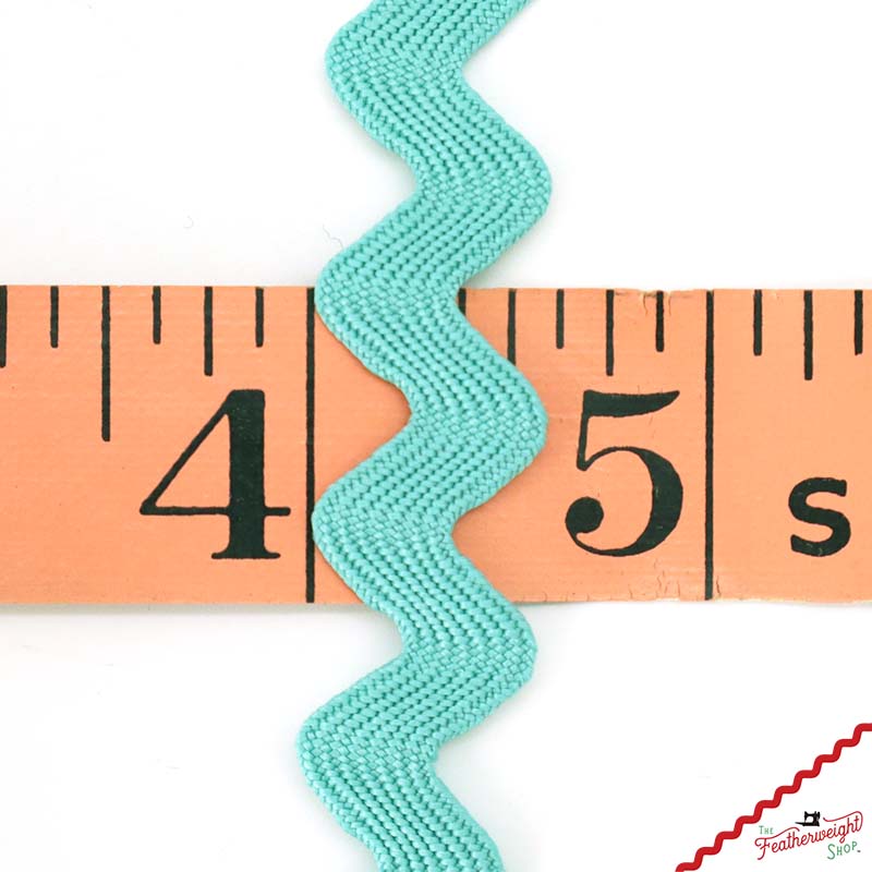 5/8" Inch COTTAGE VINTAGE TRIM Large RIC RAC by Lori Holt (by the yard)