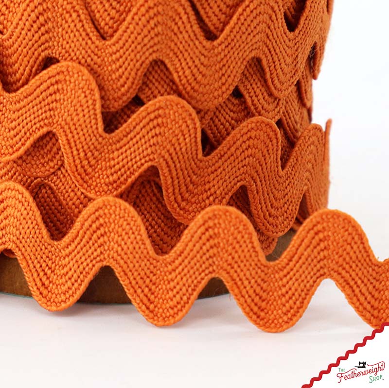 5/8" Inch PUMPKIN VINTAGE TRIM Large RIC RAC by Lori Holt (by the yard)