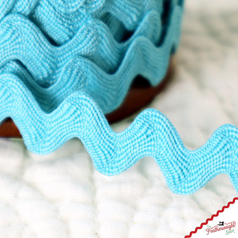 5/8" Inch RILEY AQUA VINTAGE TRIM Large RIC RAC by Lori Holt (by the yard)