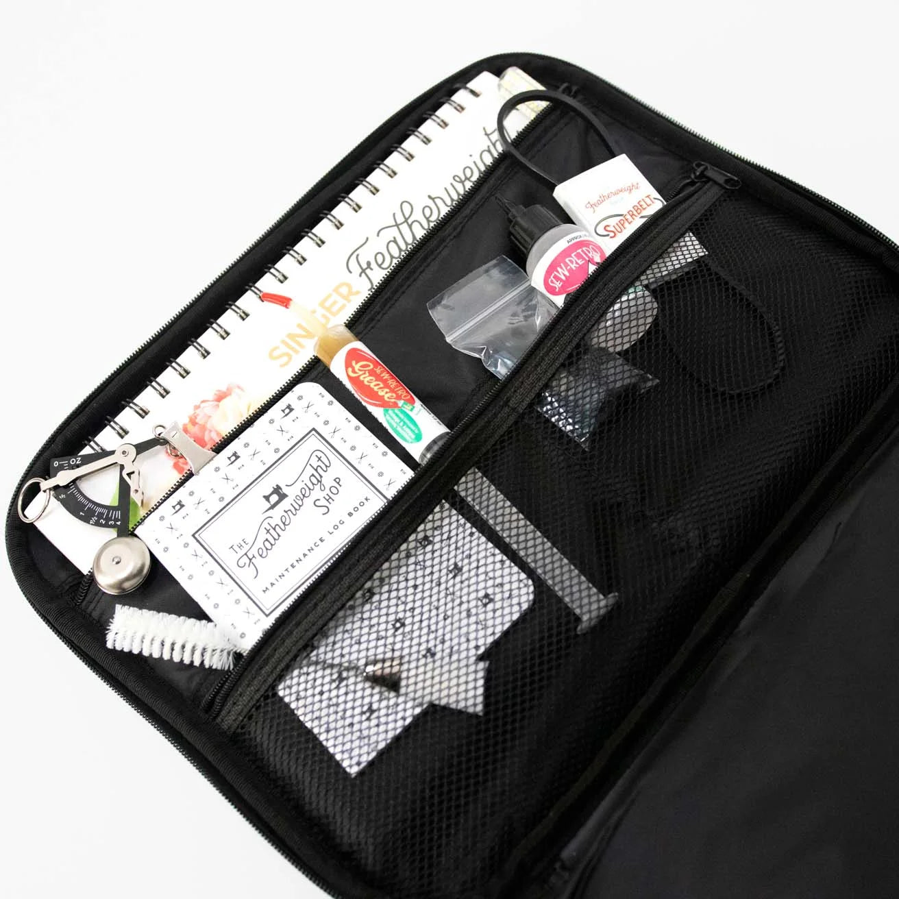 BAG, Featherweight Flyer Rolling Tote by Tutto fits Singer Featherweight 221 & 222