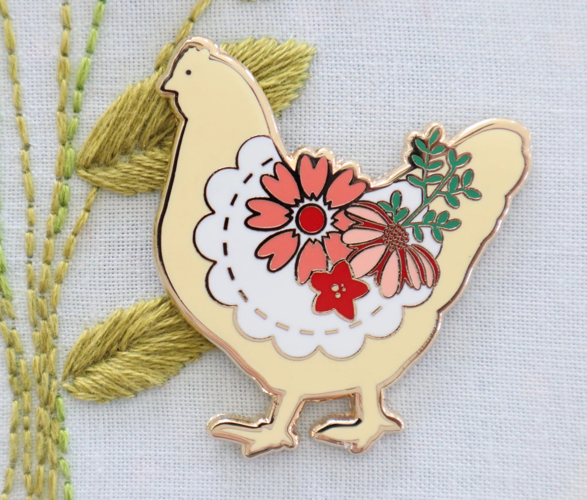 Needle Minder, FARMHOUSE FLORAL CHICKEN by Flamingo Toes