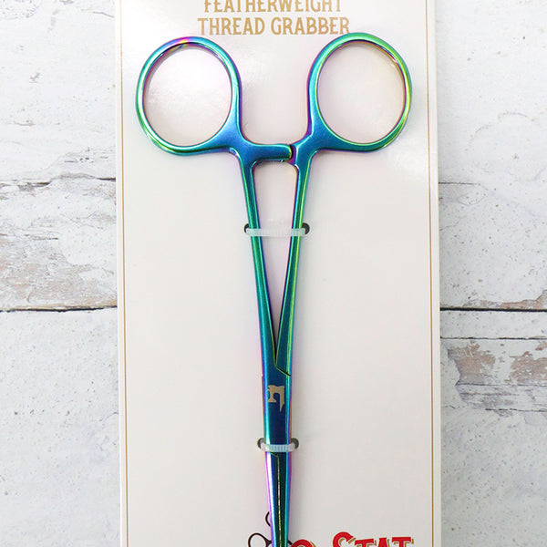 Thread-O-Stat, IRIDESCENT GREEN Featherweight Thread Grabber