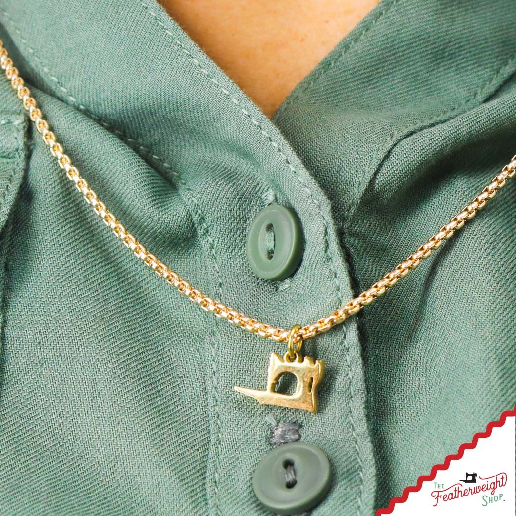 Jewelry, Singer Featherweight 221 Charm, GOLD