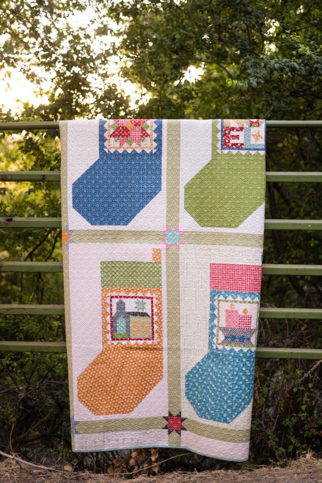 PATTERN, Candles Christmas Stocking Quilt Seeds ~  No. 6 Block by Lori Holt