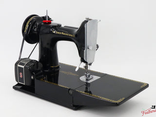 Load image into Gallery viewer, Singer Featherweight 221K Sewing Machine, 1957 - EM0166**