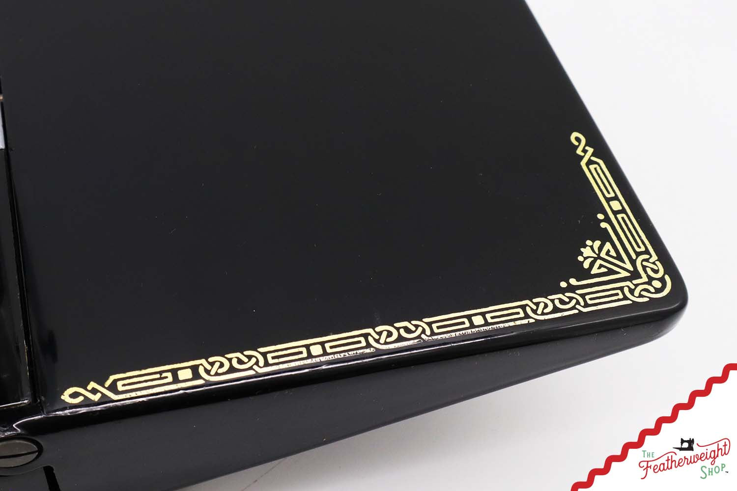 Singer Featherweight 221 Sewing Machine, Centennial: AK097***