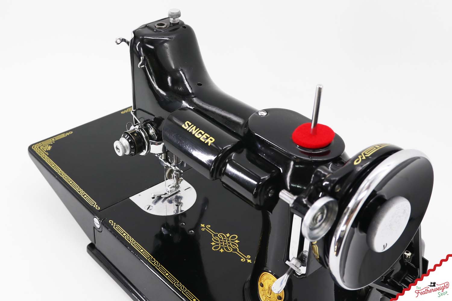 Singer Featherweight 221 Sewing Machine, AF252*** - 1939