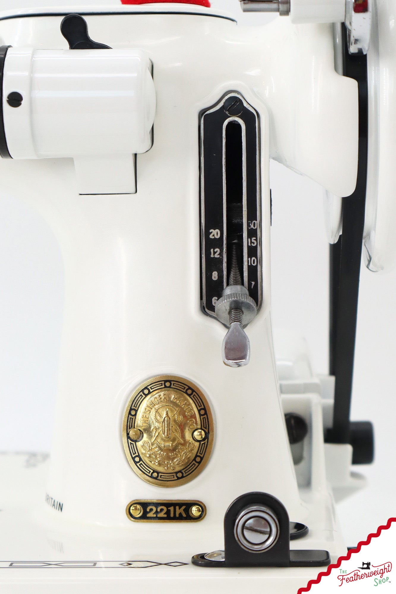 Singer Featherweight 221K - EJ213*** - Fully Restored in White