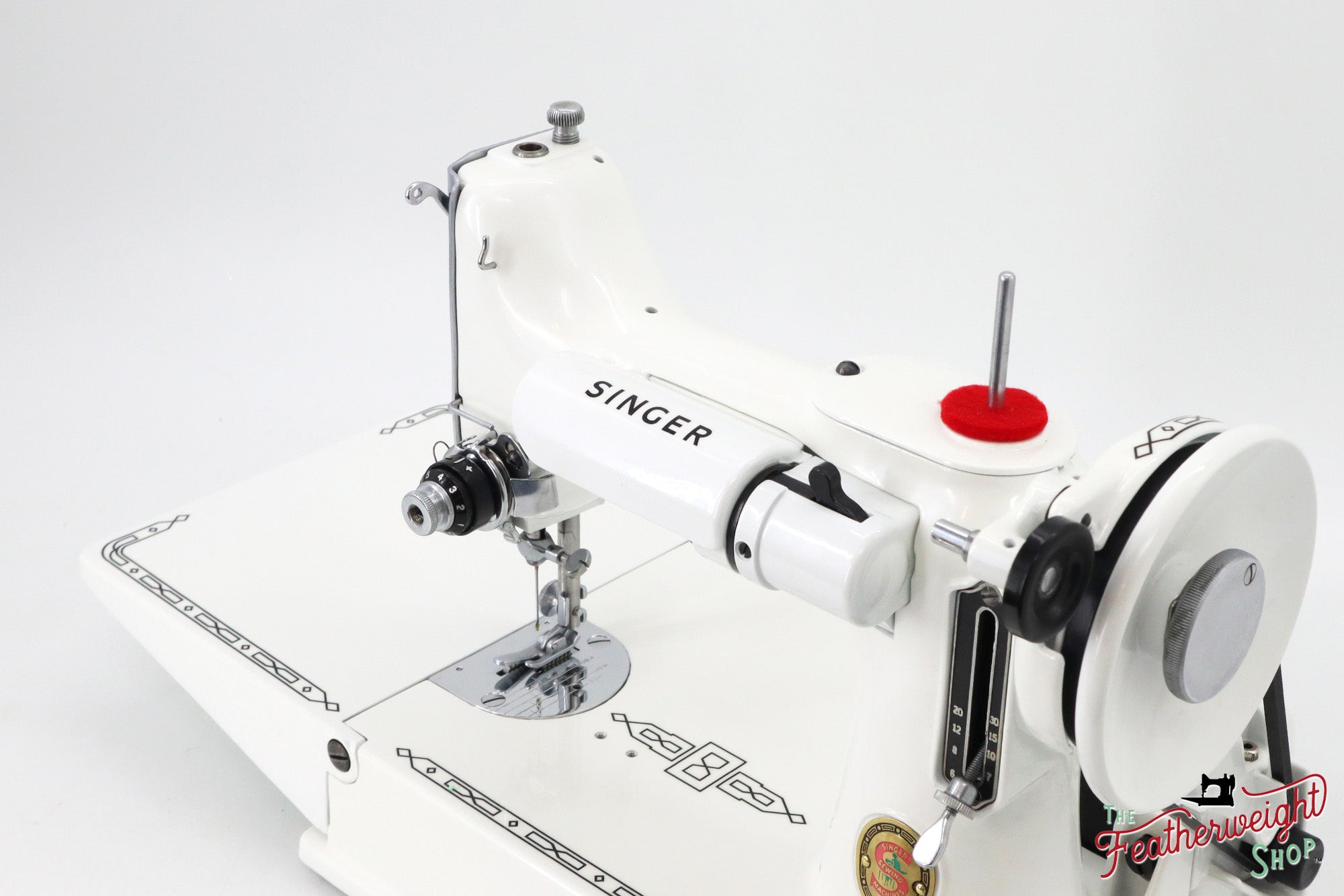 Singer Featherweight 221K, Red 'S', ES2448** - Fully Restored in White