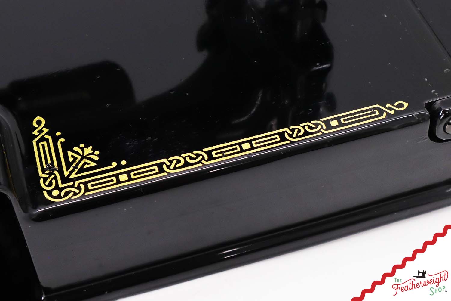 Singer Featherweight 221 Sewing Machine, Centennial: AK076*** - Quilter's Special!