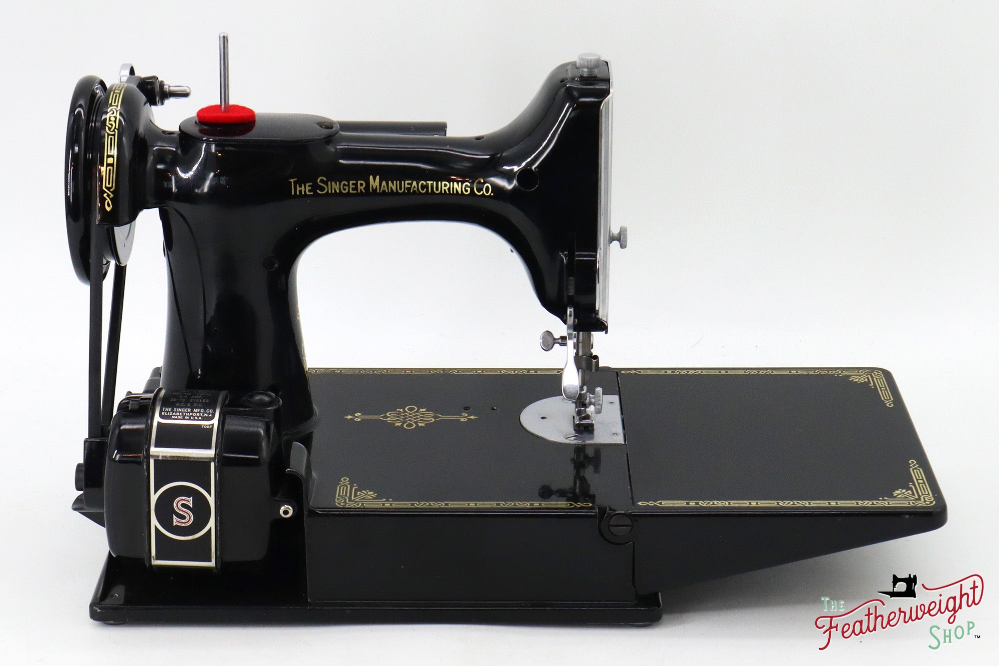 Singer Featherweight 221 Sewing Machine, AH576*** - 1948