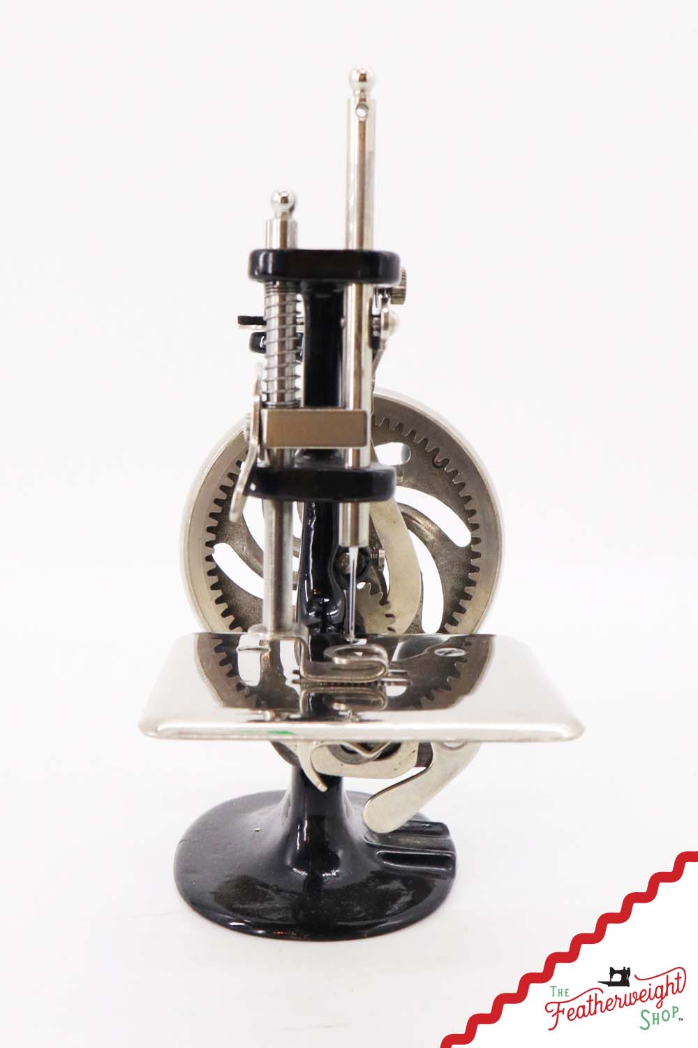 Singer Sewhandy Model 20, Black 8-Spoke - Holiday Faire 2025