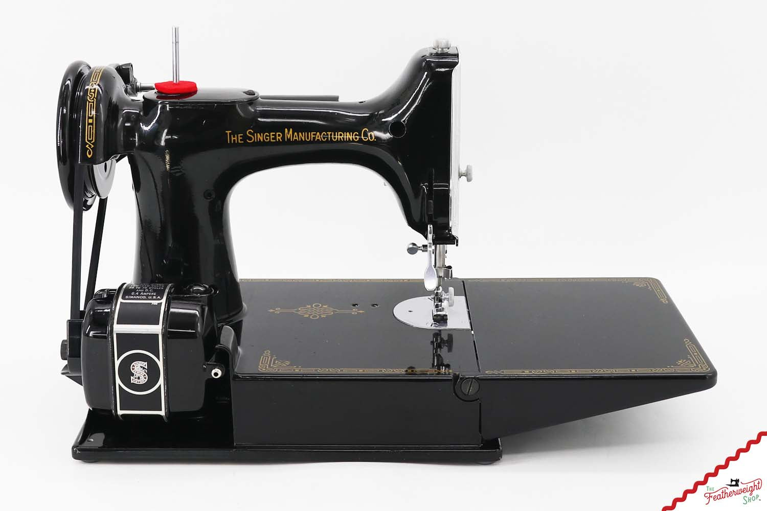 Singer Featherweight 221 Sewing Machine, AH121*** - 1947