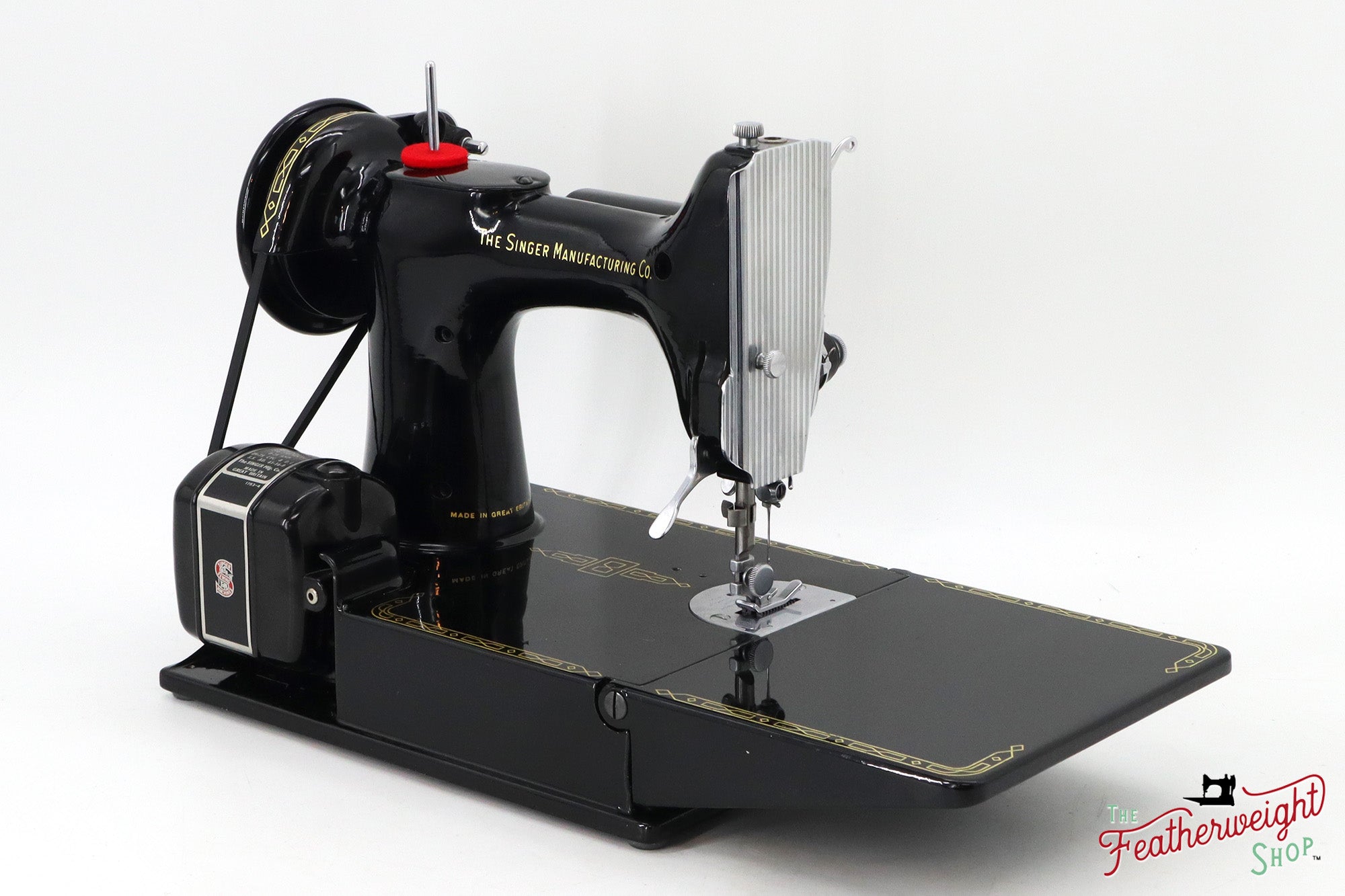 Singer Featherweight 221K Sewing Machine, 1955 - EK9877**