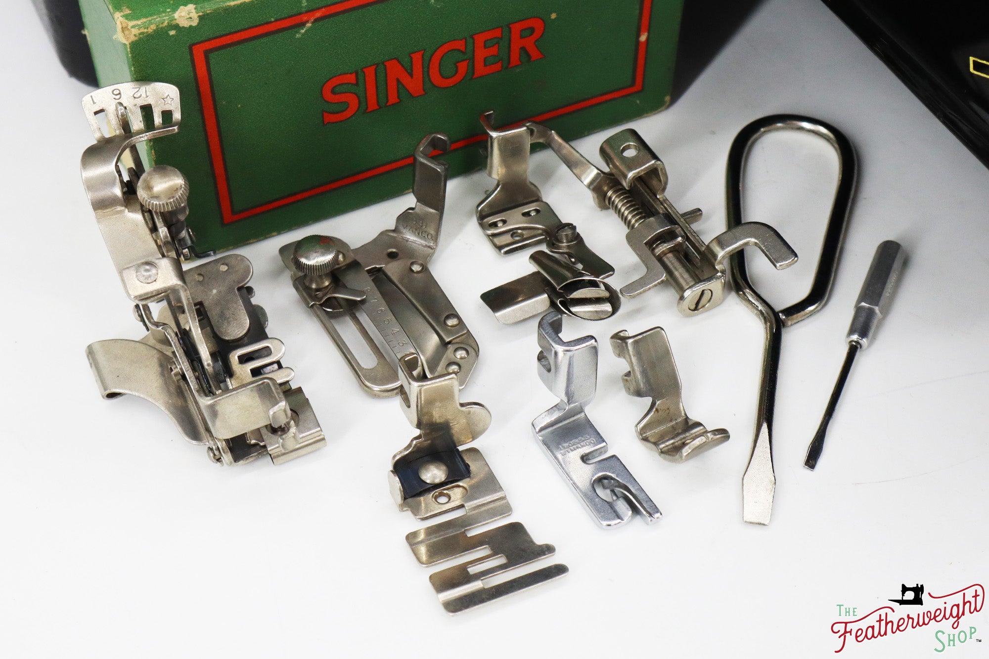 Singer Featherweight 222K Sewing Machine - EJ2688**, 1953