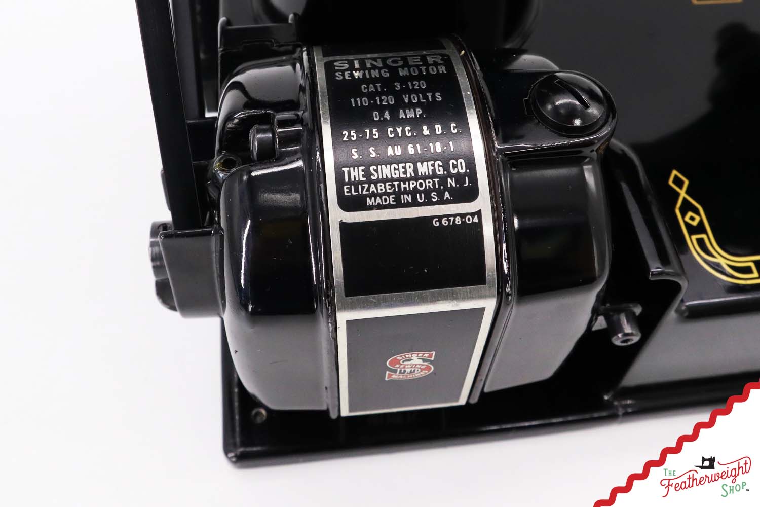 Singer Featherweight 221 Sewing Machine, AM695*** - 1957