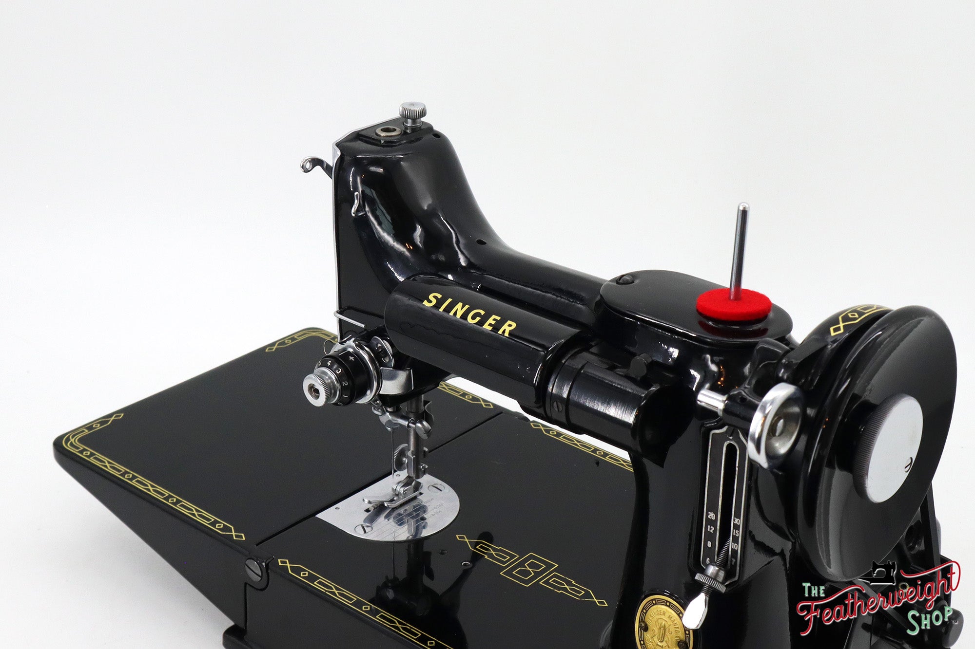 Singer Featherweight 221K Sewing Machine, 1955 - EK9877**