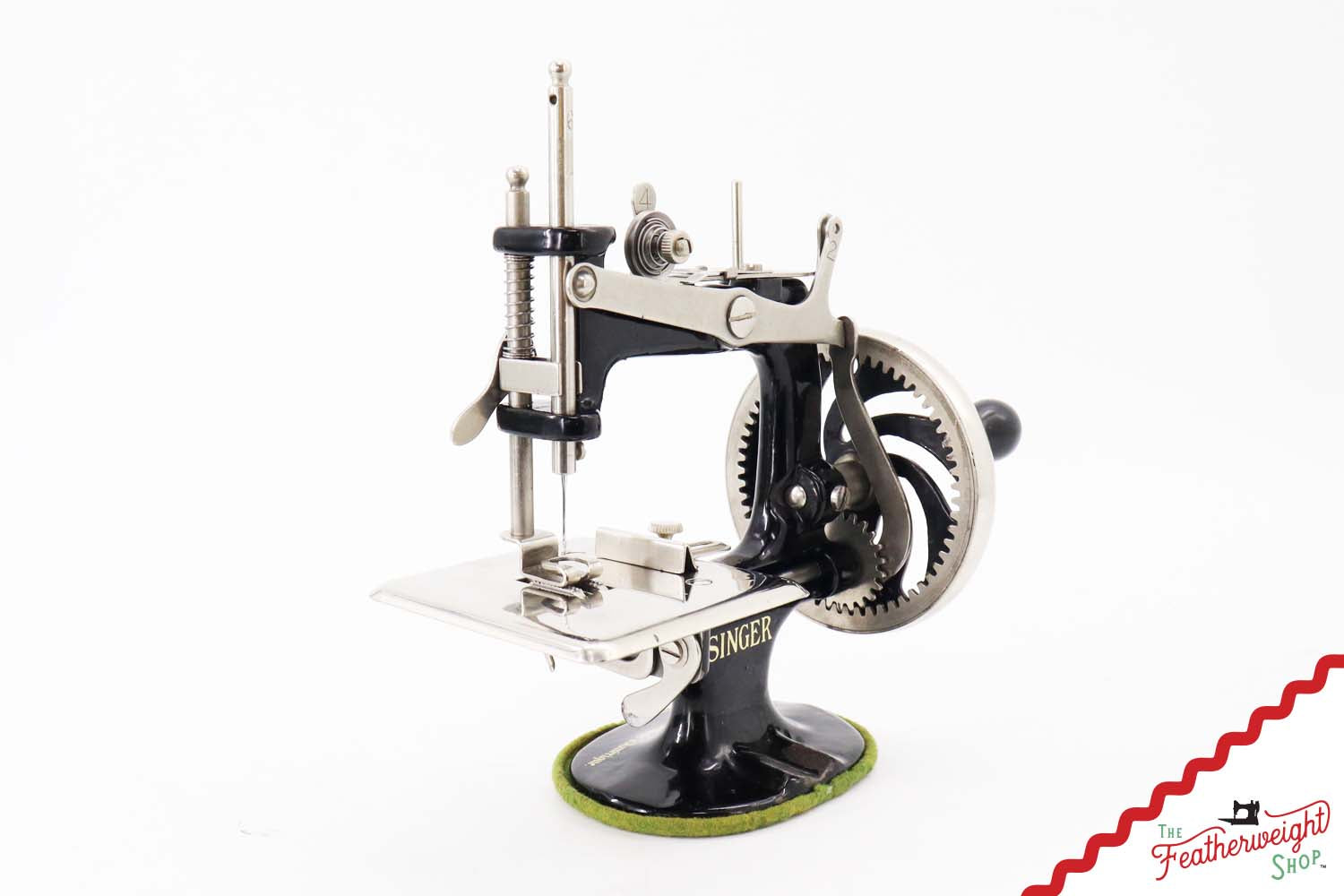 Singer Sewhandy Model 20 - Black - Complete French Set - RARE, April 2026