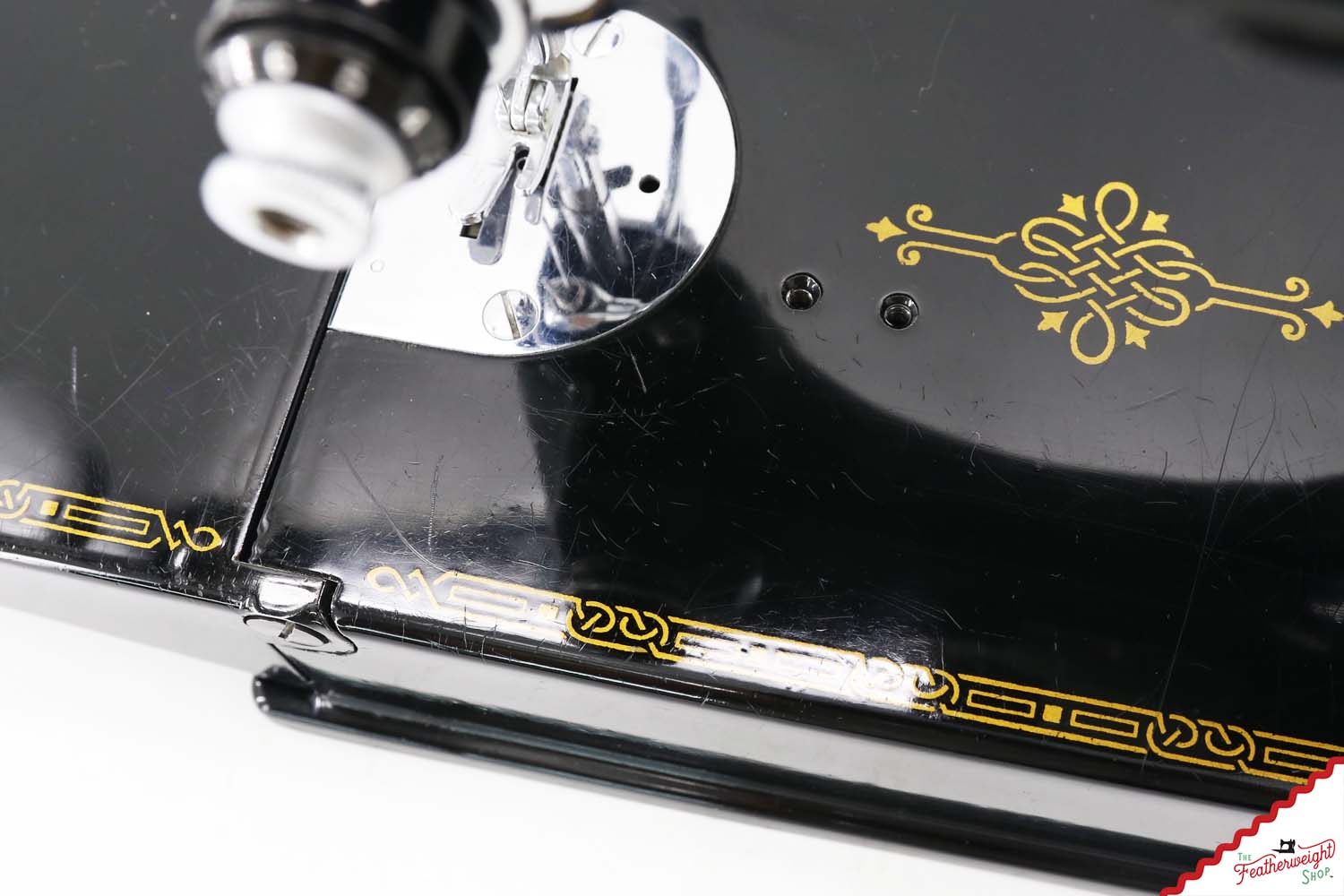 Singer Featherweight 221 Sewing Machine, AH121*** - 1947