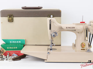 Load image into Gallery viewer, Singer Featherweight 221J Sewing Machine, Tan - JE1525**