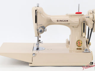Load image into Gallery viewer, Singer Featherweight 221J Sewing Machine, Tan - JE1525**