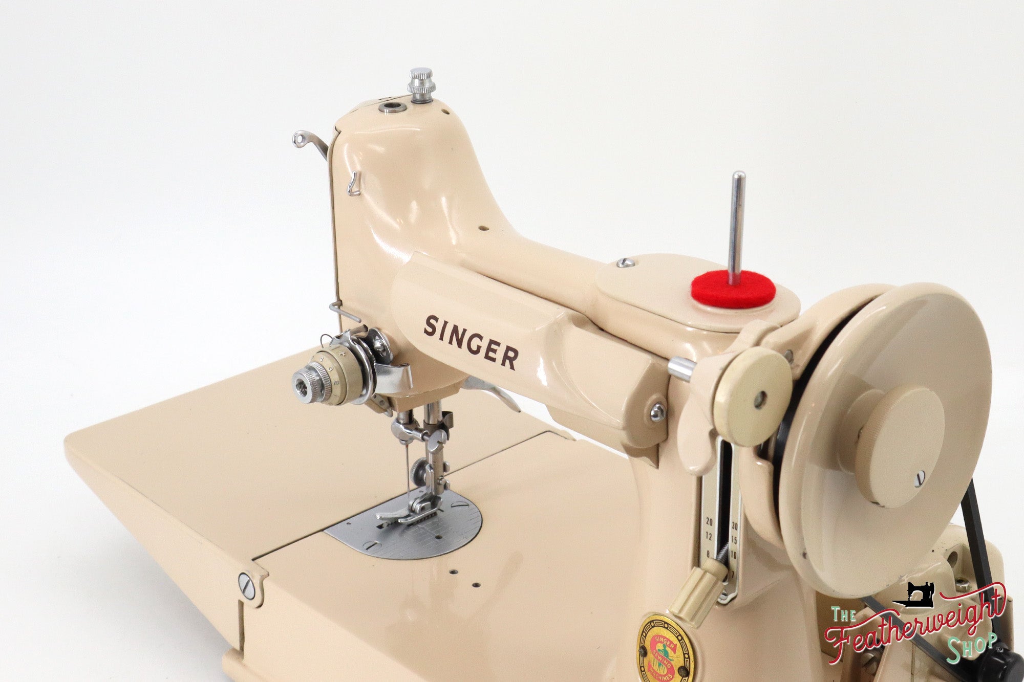 Singer Featherweight 221J Sewing Machine, Tan - JE1598**