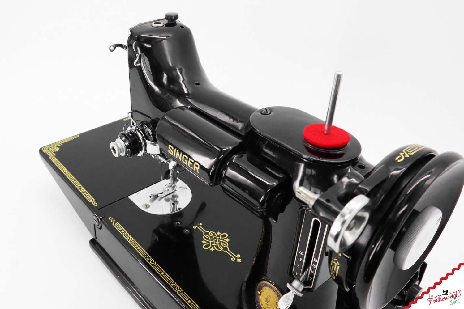 Singer Featherweight 221 Sewing Machine, Centennial: AK616***