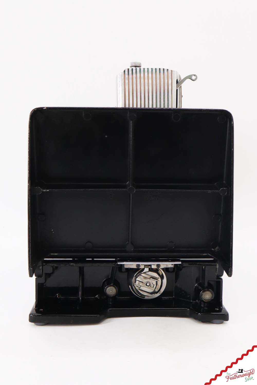 Singer Featherweight 221K Sewing Machine, 1958 - EN235***