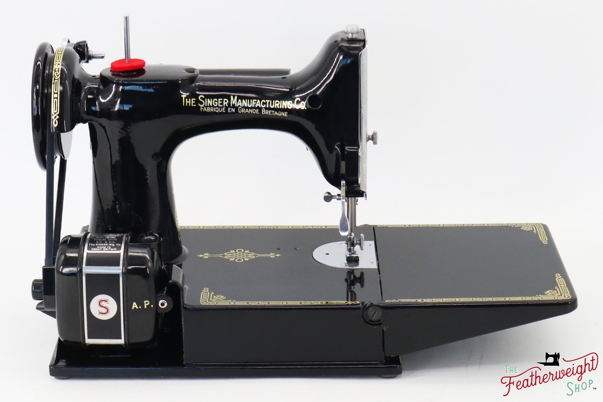 Singer Featherweight 221K Sewing Machine, French EH132***