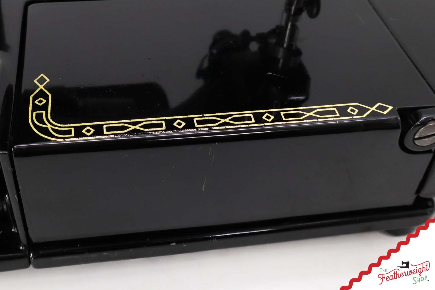 Singer Featherweight 222K Sewing Machine, Red 'S' - EP76078* - 1959