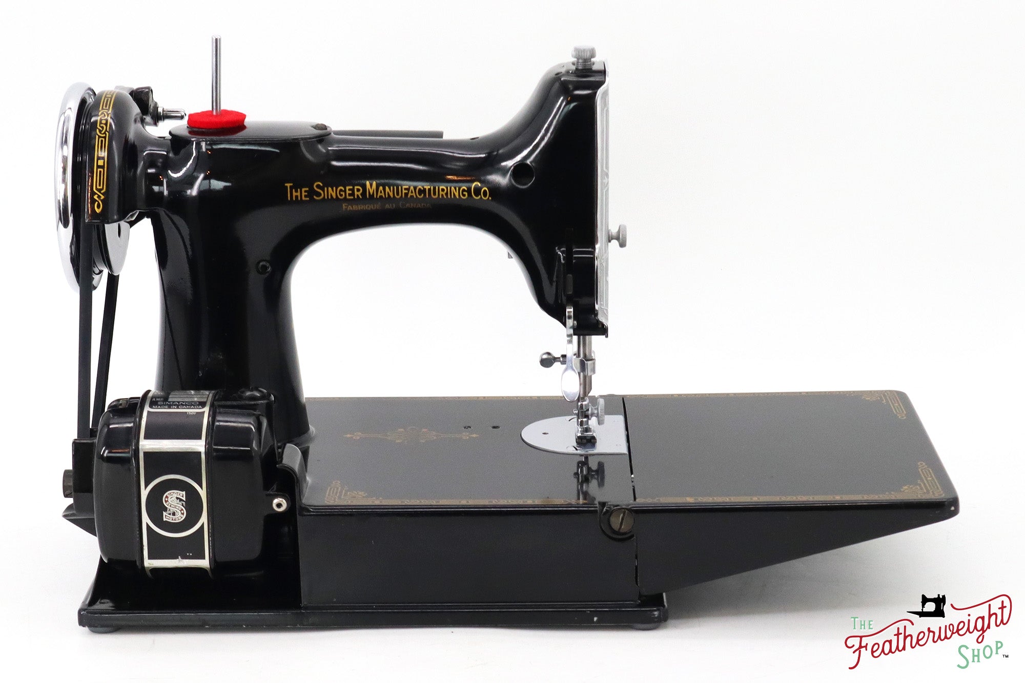 Singer Featherweight 221 Sewing Machine, French / Canada AG697*** - RARE