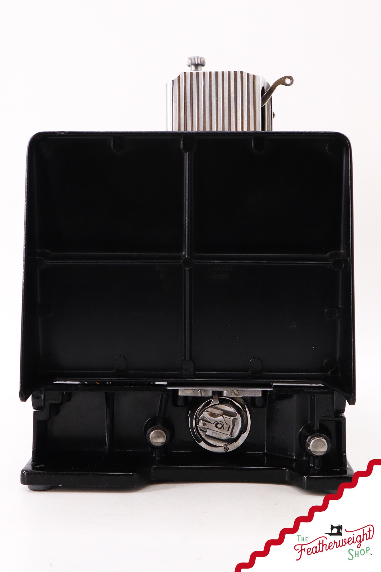 Singer Featherweight 221K Sewing Machine, 1952 - EH2448**