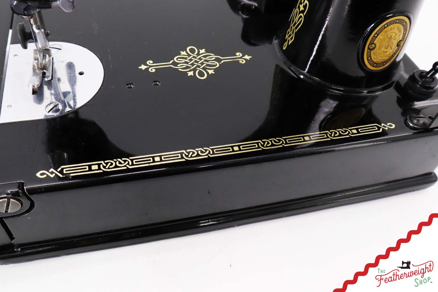 Singer Featherweight 221 Sewing Machine, AK9930** - Quilter's Special!