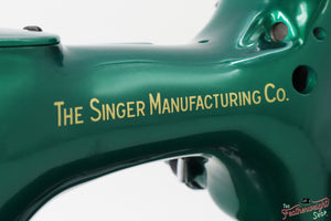 Singer Featherweight 222K - EP7607** - Fully Restored in Emerald Green