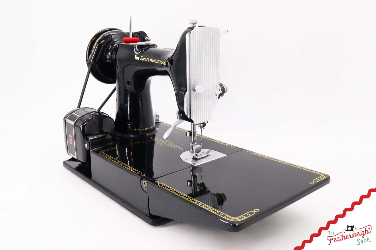 Singer Featherweight 221K Sewing Machine, 1957 - EM0203**