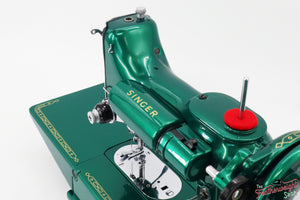 Singer Featherweight 222K - EP7607** - Fully Restored in Emerald Green