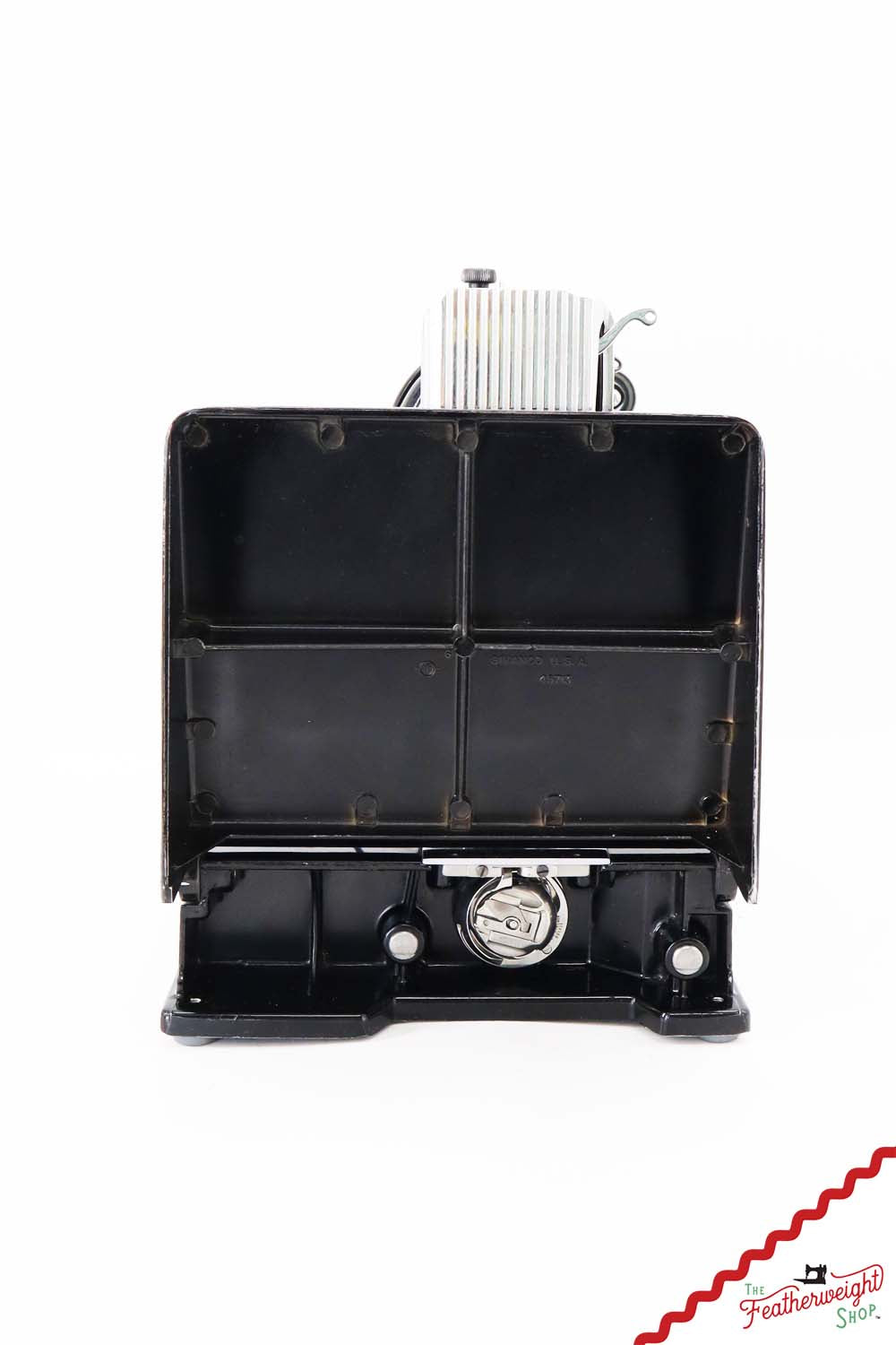 Singer Featherweight 221 Sewing Machine, AL71523* - 1954