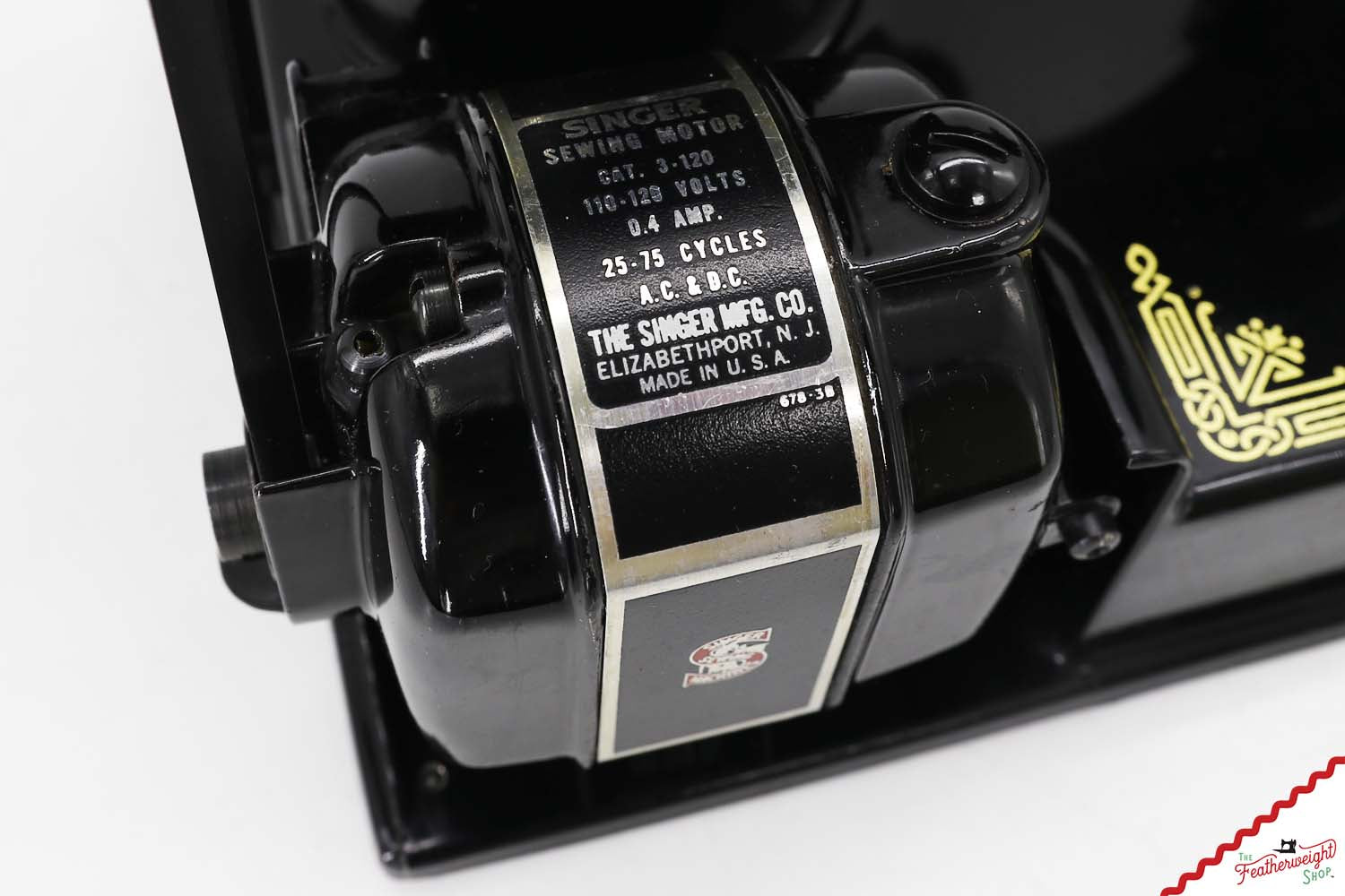 Singer Featherweight 221 Sewing Machine, AL401*** - 1953