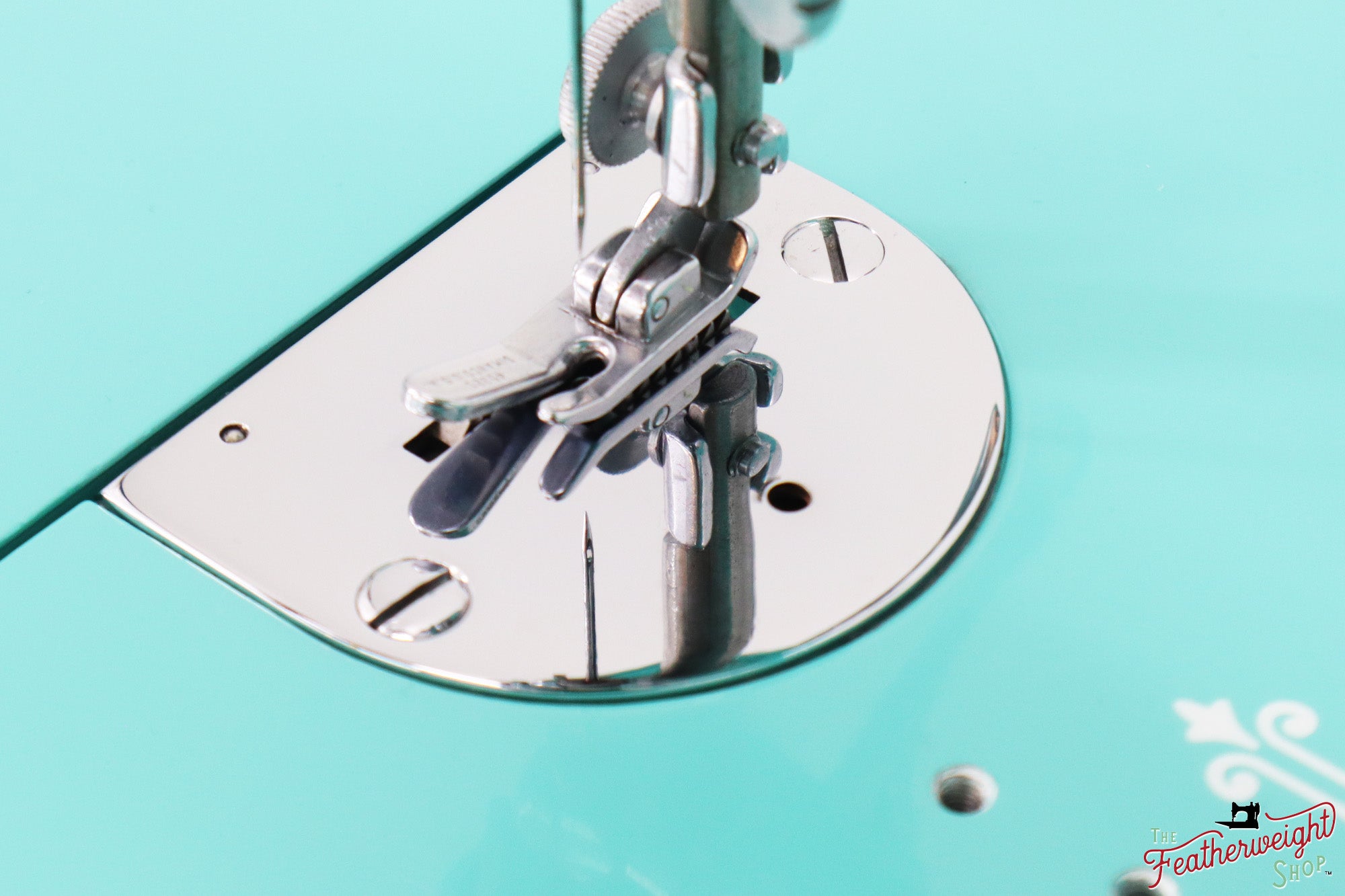 Singer Featherweight 221, AH334*** - Fully Restored in Tiffany Blue