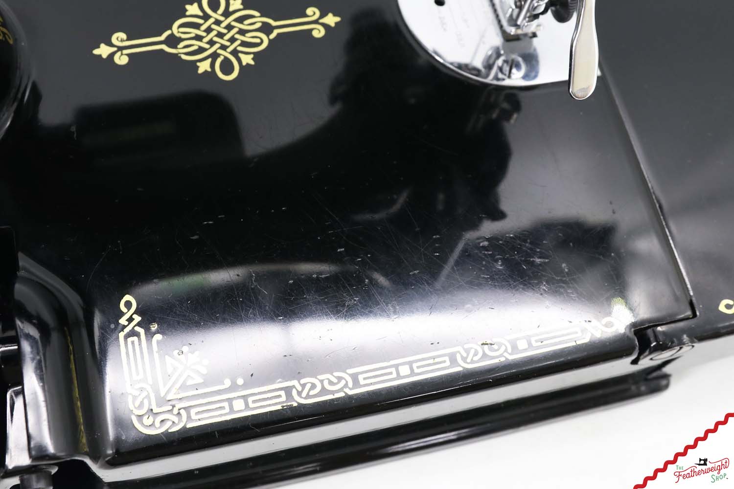 Singer Featherweight 221 Sewing Machine, AL401*** - 1953