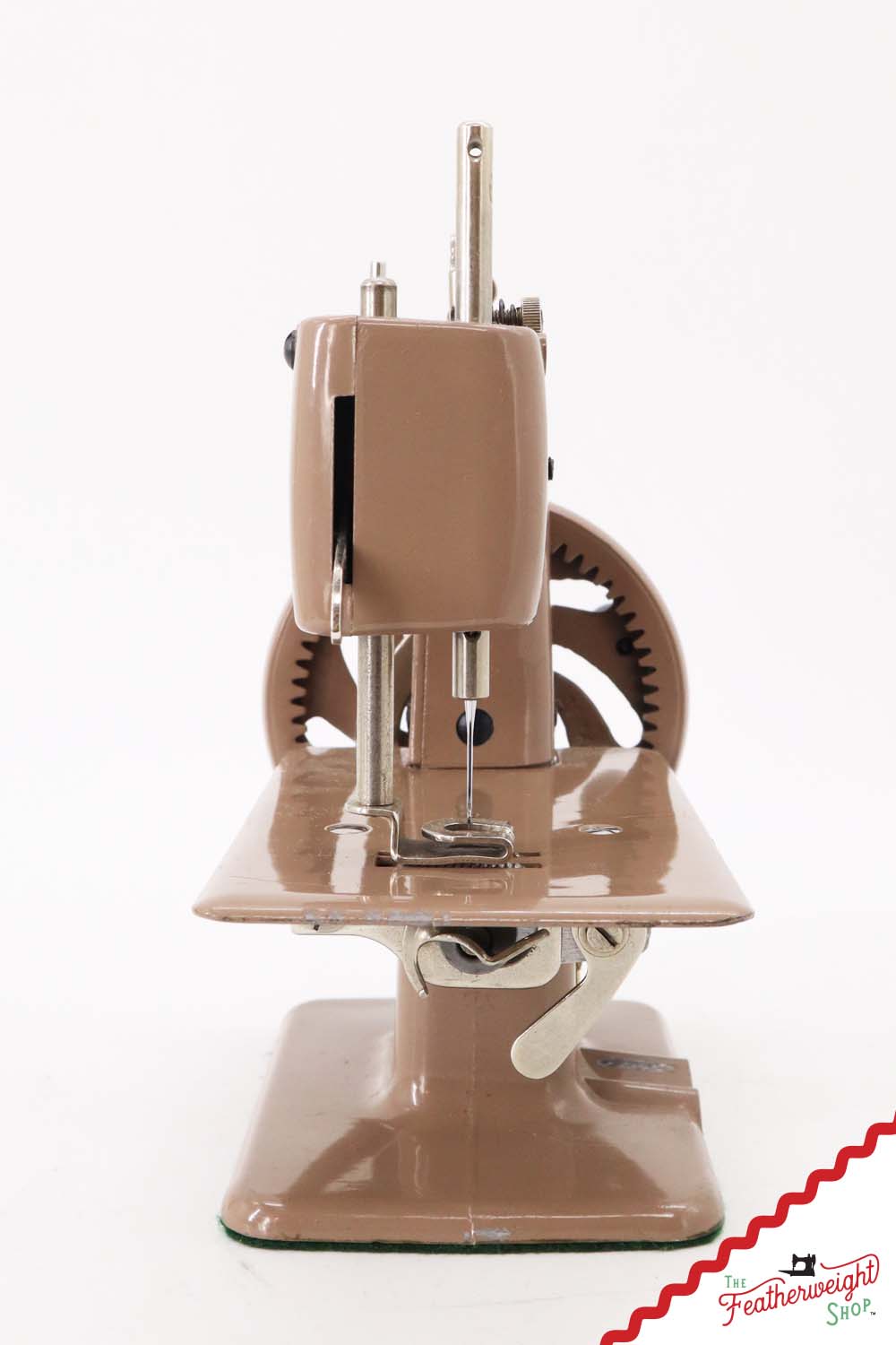 Singer Sewhandy Model 20, Safari Brown - March 2026 Faire