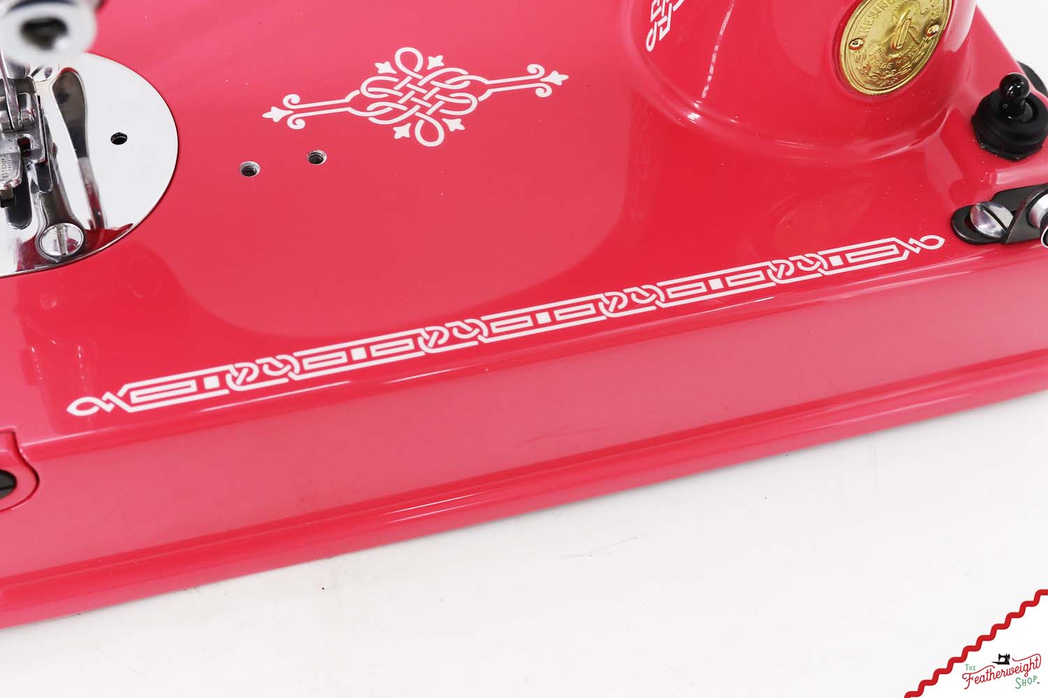 Singer Featherweight 221 AF595*** - Fully Restored in Happy Pink Grapefruit