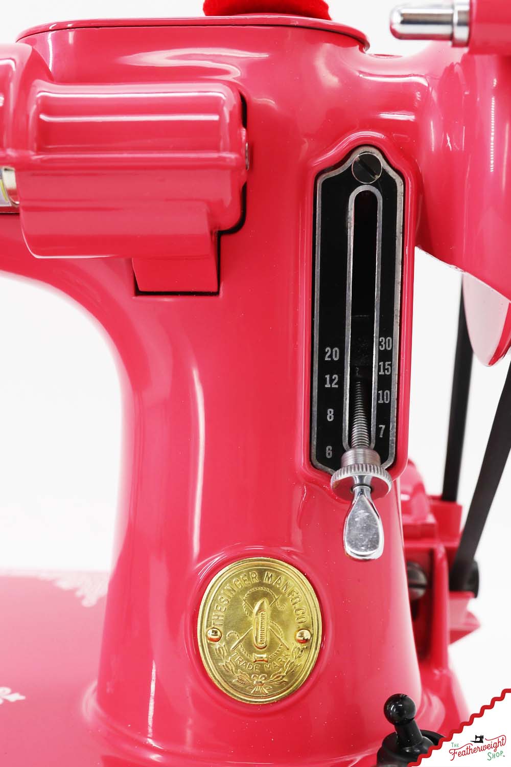 Singer Featherweight 221 AF595*** - Fully Restored in Happy Pink Grapefruit