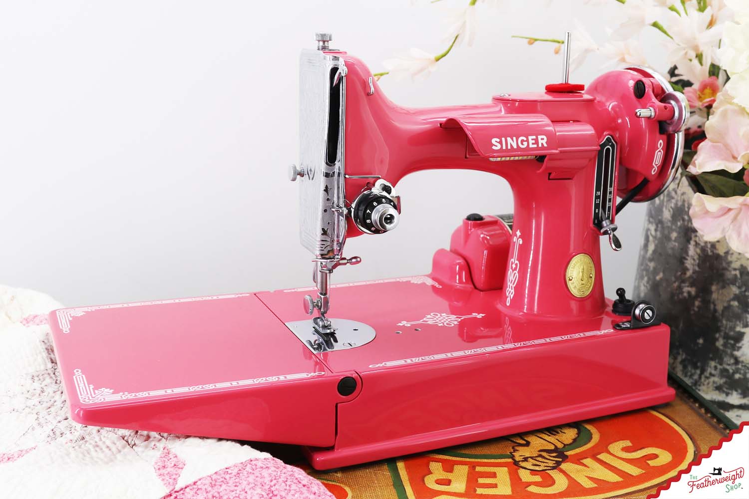 Singer Featherweight 221 AF595*** - Fully Restored in Happy Pink Grapefruit