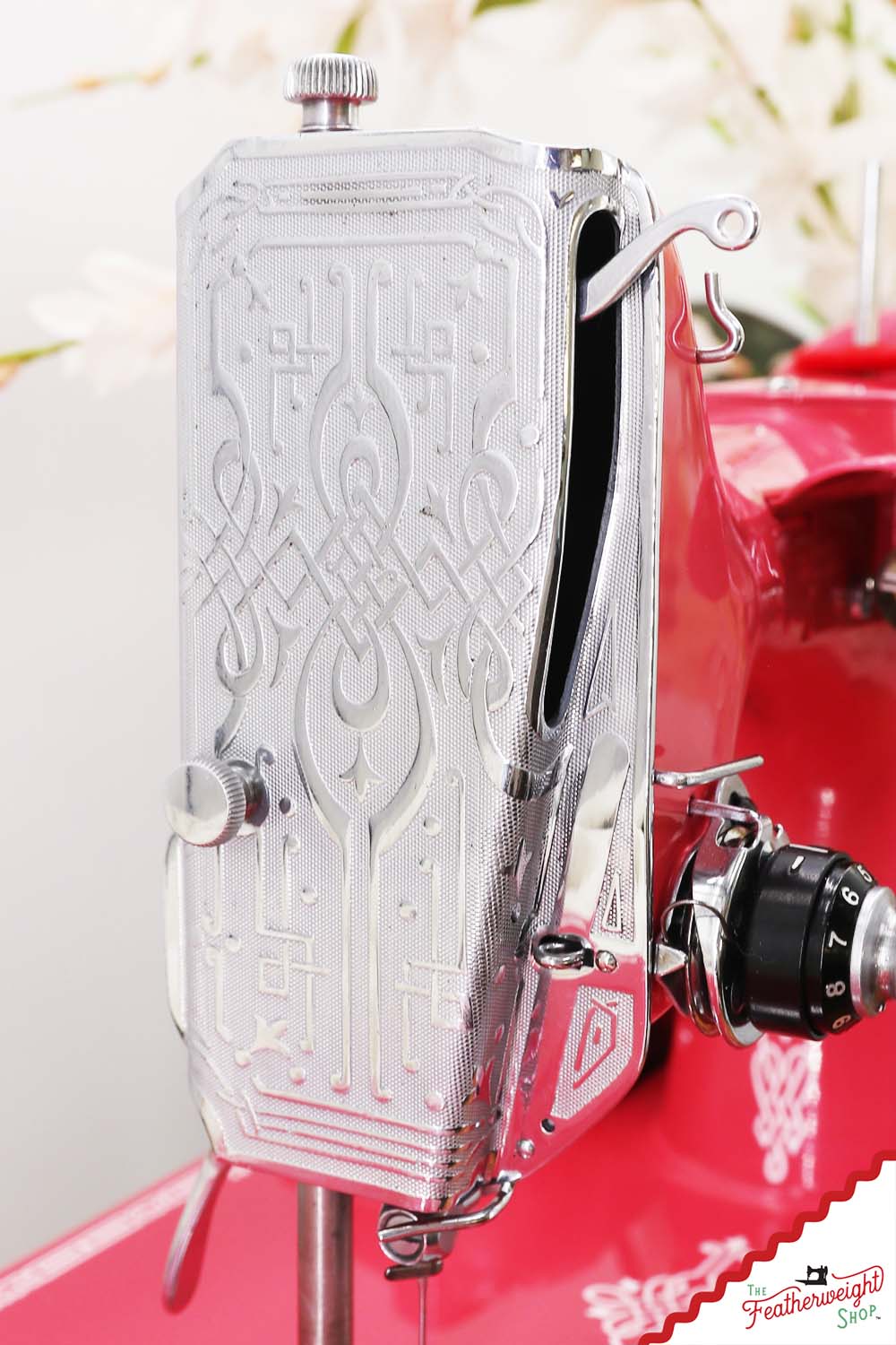 Singer Featherweight 221 AF595*** - Fully Restored in Happy Pink Grapefruit