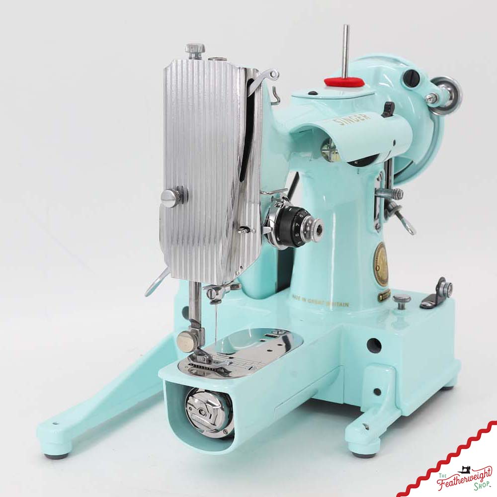 Singer Featherweight 222K - EJ6261** - Fully Restored in Snowflake Blue